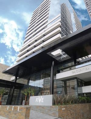 The Five Business East Batel